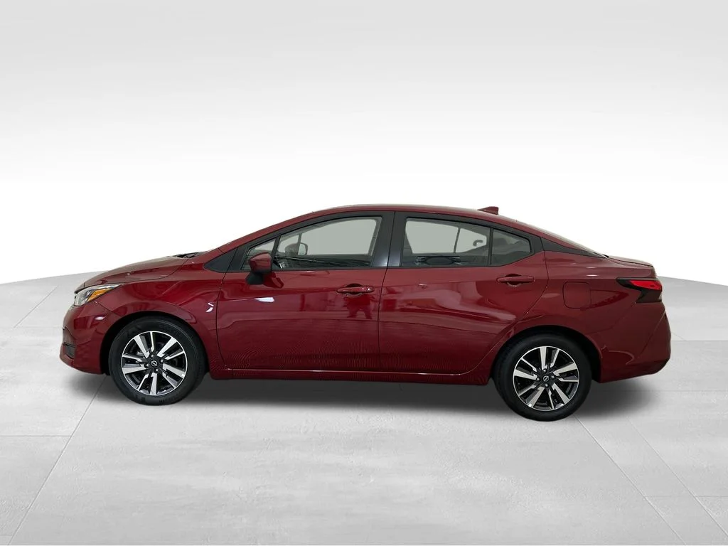 Used 2025 Red Nissan 1.6 SV image 2