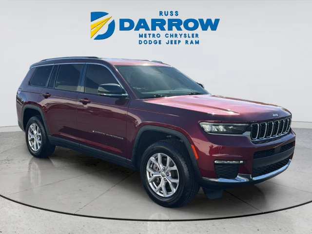 Used 2022 Red Jeep Limited image 7