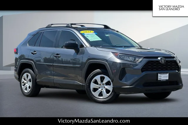 2021 Toyota RAV4 LE