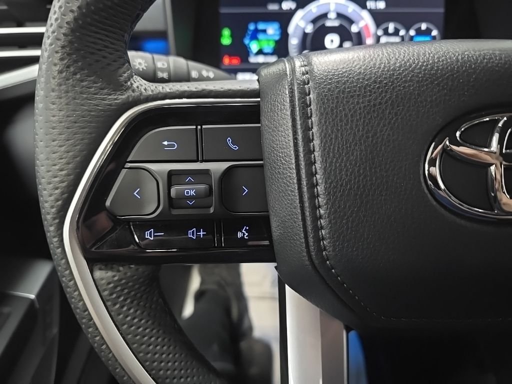 Used 2024 Gray Toyota Platinum image 25