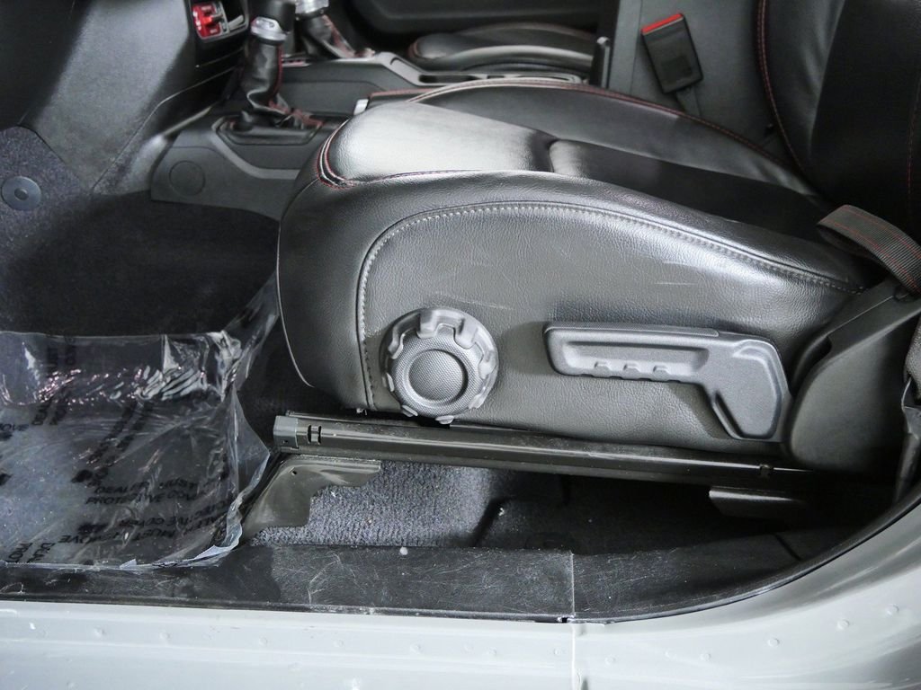 Used 2023 Gray Jeep Rubicon image 38