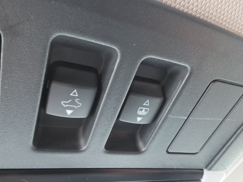 Used 2023 Gun Metallic Nissan SV image 39