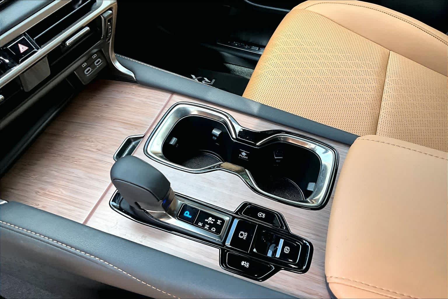 Used 2023 Copper Crest Lexus Premium Plus image 17