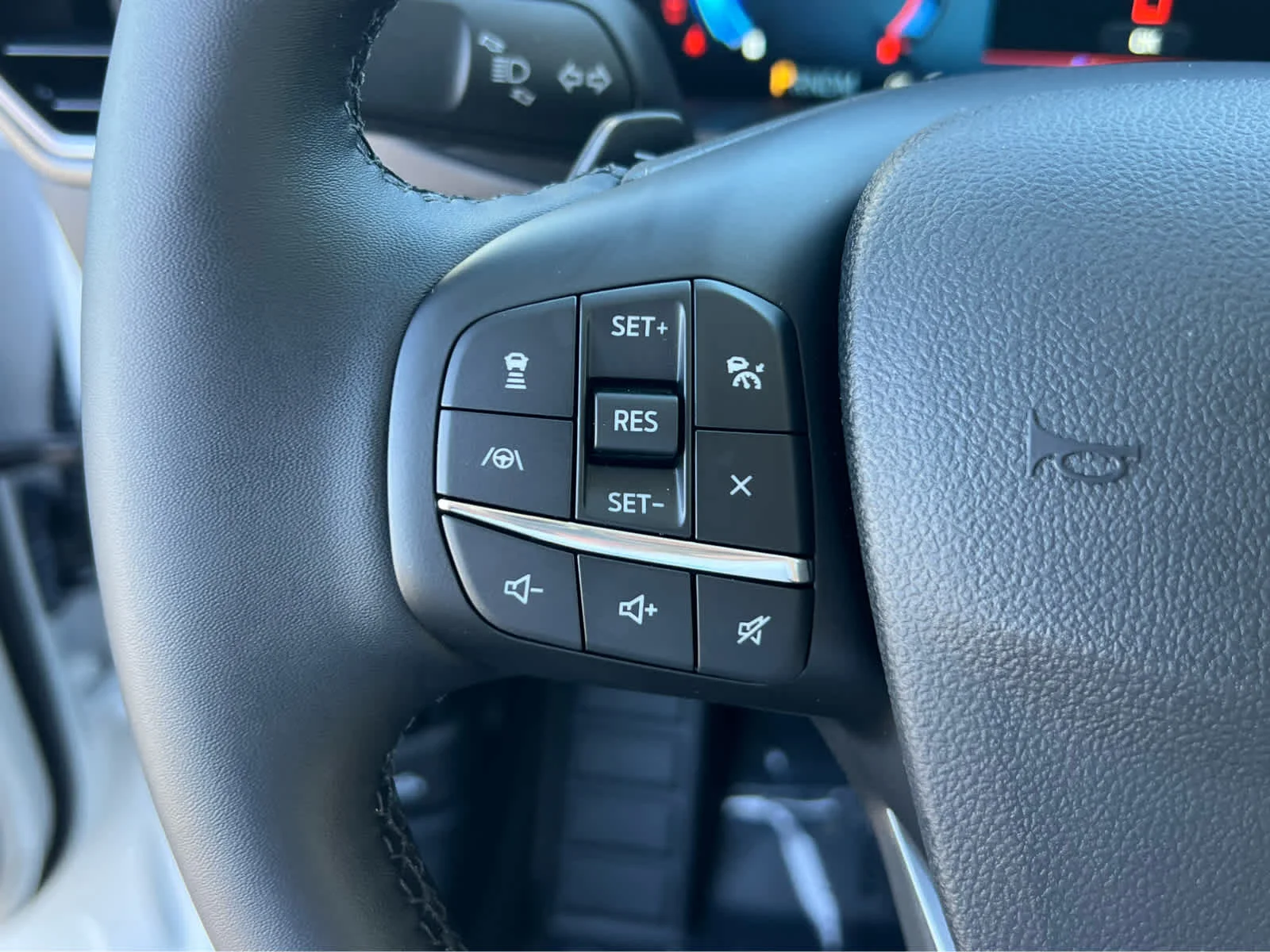 New 2026 Oxford White Ford Badlands® image 29