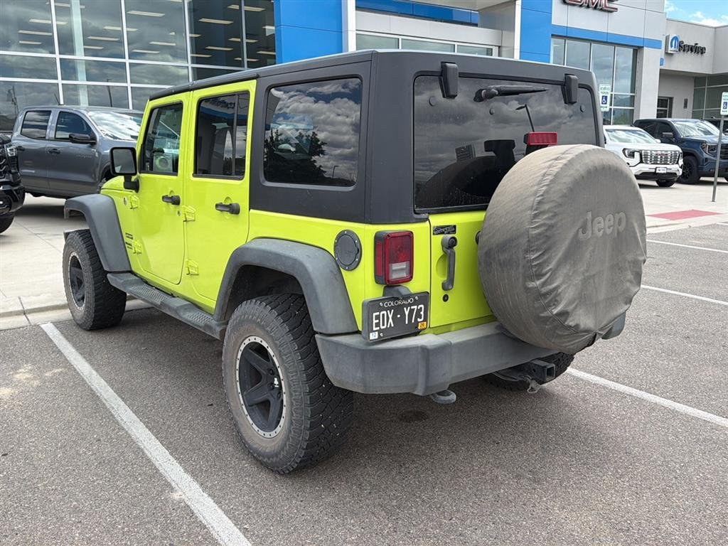 Used 2016 Hypergreen Clearcoat Jeep Sport image 4