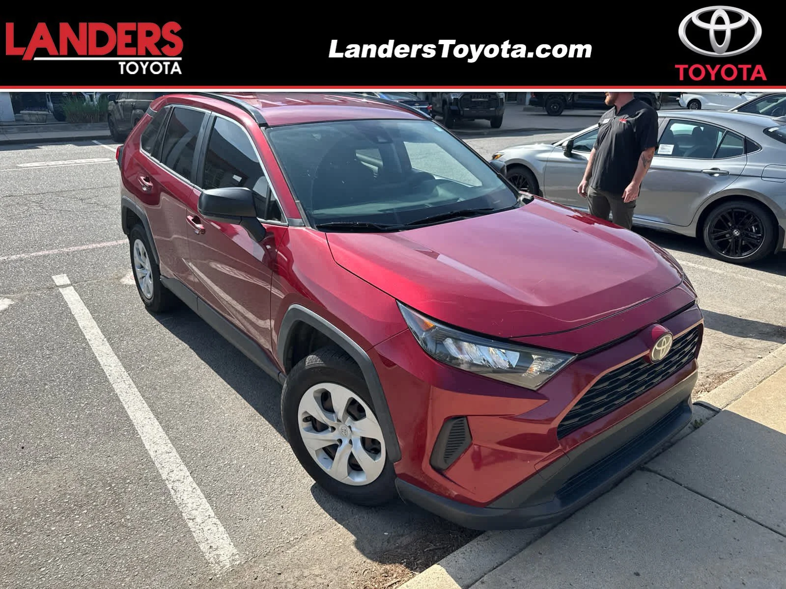 2020 Toyota RAV4 LE