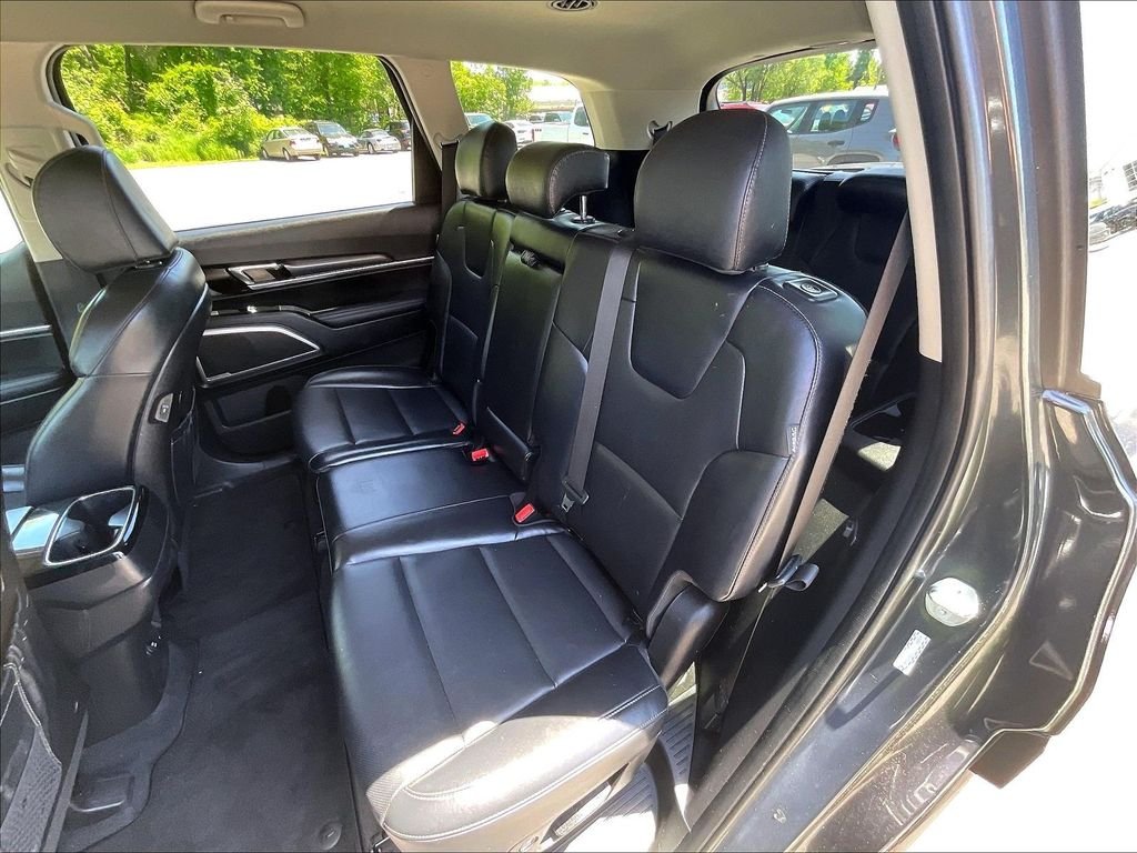Used 2023 Gray Kia LX image 26