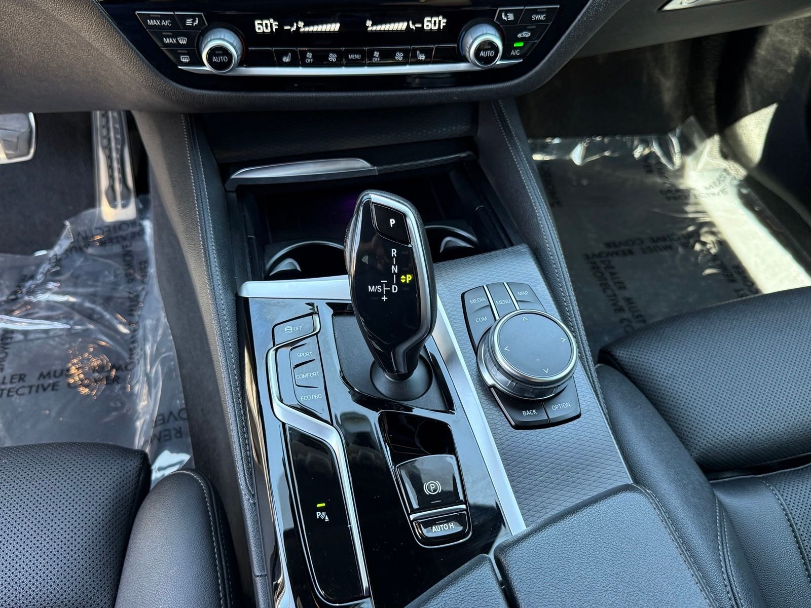 Used 2023 Alpine White BMW 540i image 27