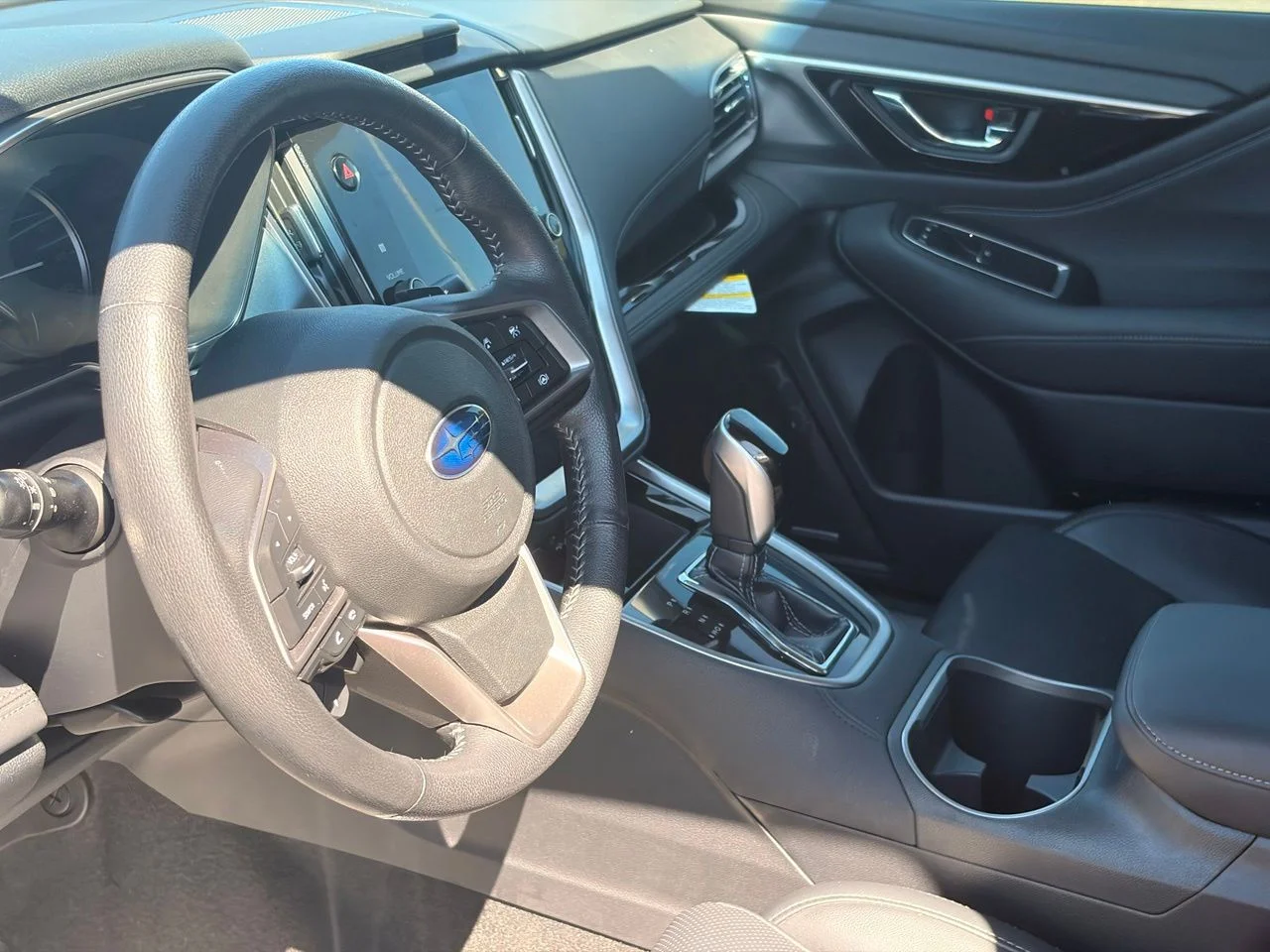 Used 2021 Abyss Blue Pearl Subaru Limited image 17