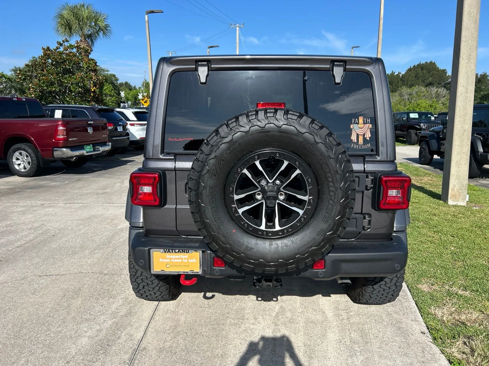 Used 2026 Gobi Clearcoat Jeep Rubicon X image 4