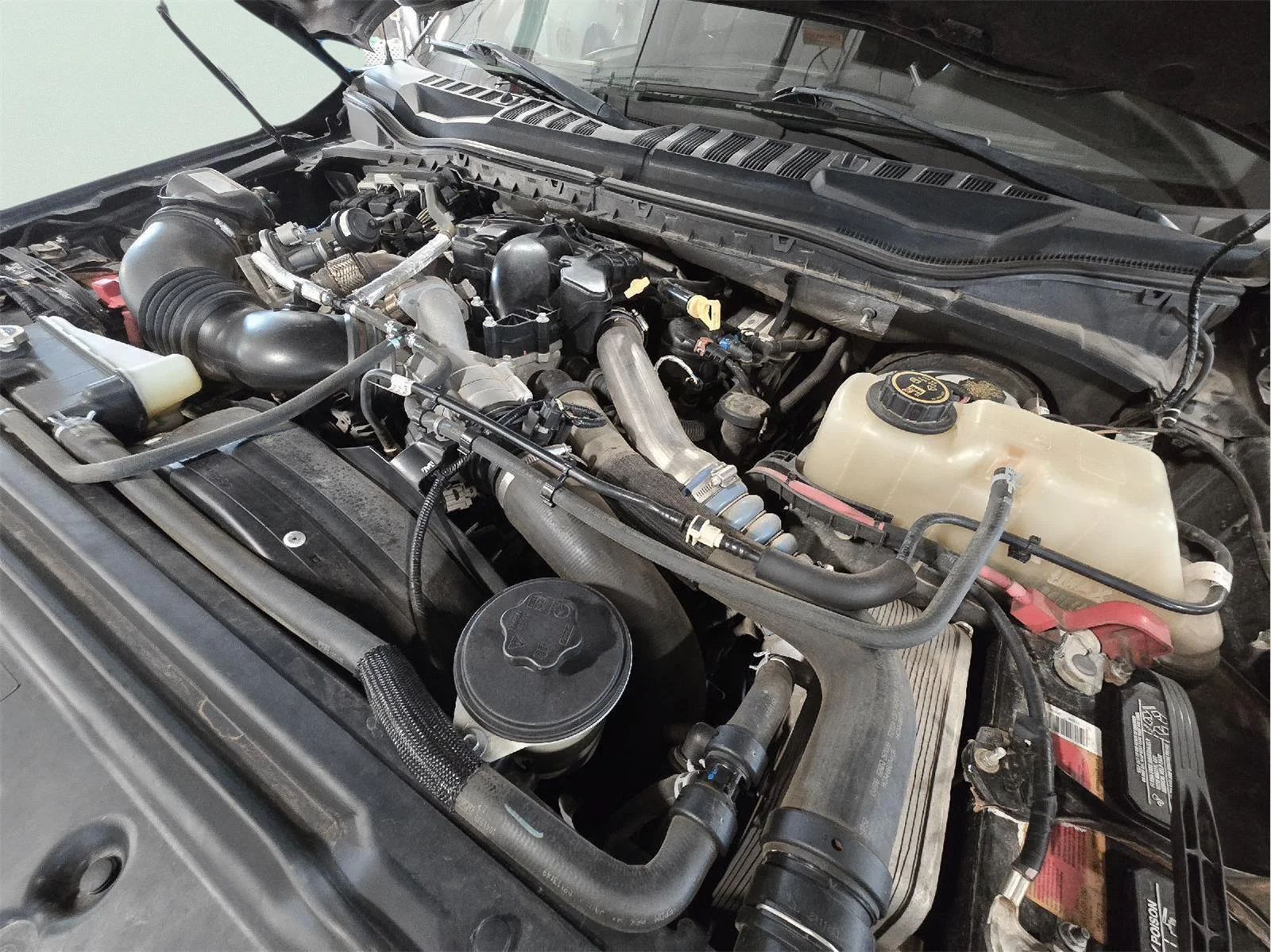 Used 2019 Agate Black Ford Platinum image 11