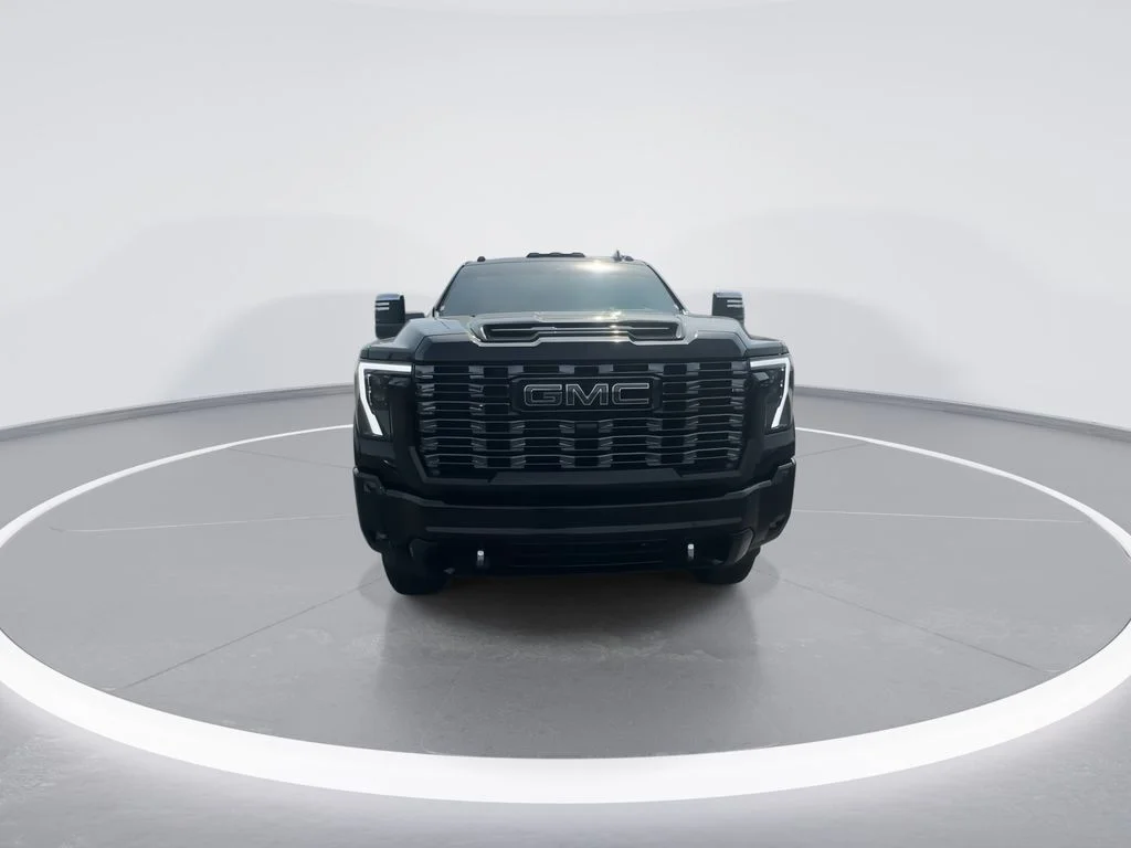 Used 2025 Black GMC Denali Ultimate image 3