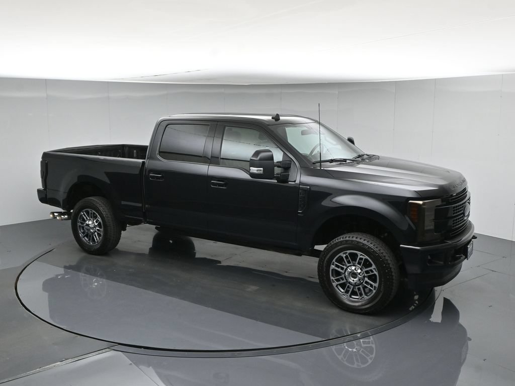 Used 2019 Black Ford Platinum image 47