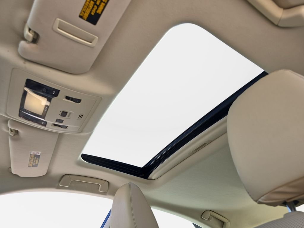 Used 2017 Silver Lexus 350 image 32