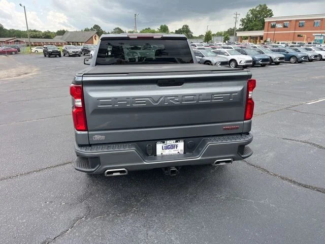 Used 2021 Gray Chevrolet RST image 20
