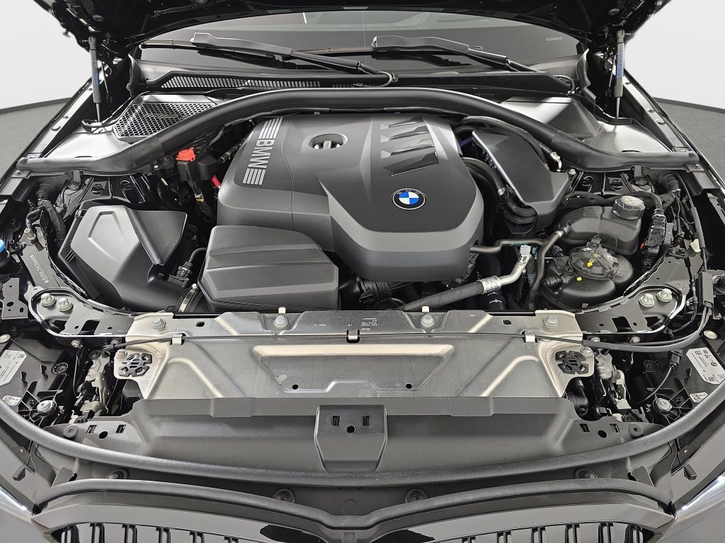 New 2026 Black Sapphire Metallic BMW 330i xDrive image 32
