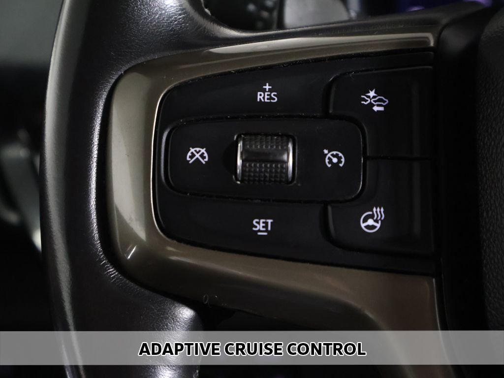 Used 2022 Black Chevrolet High Country image 5