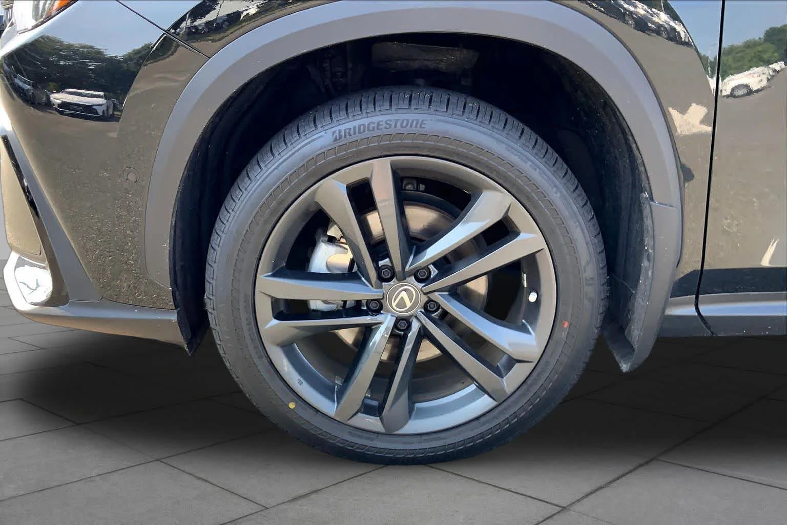Certified Used 2024 Caviar Lexus Luxury image 11