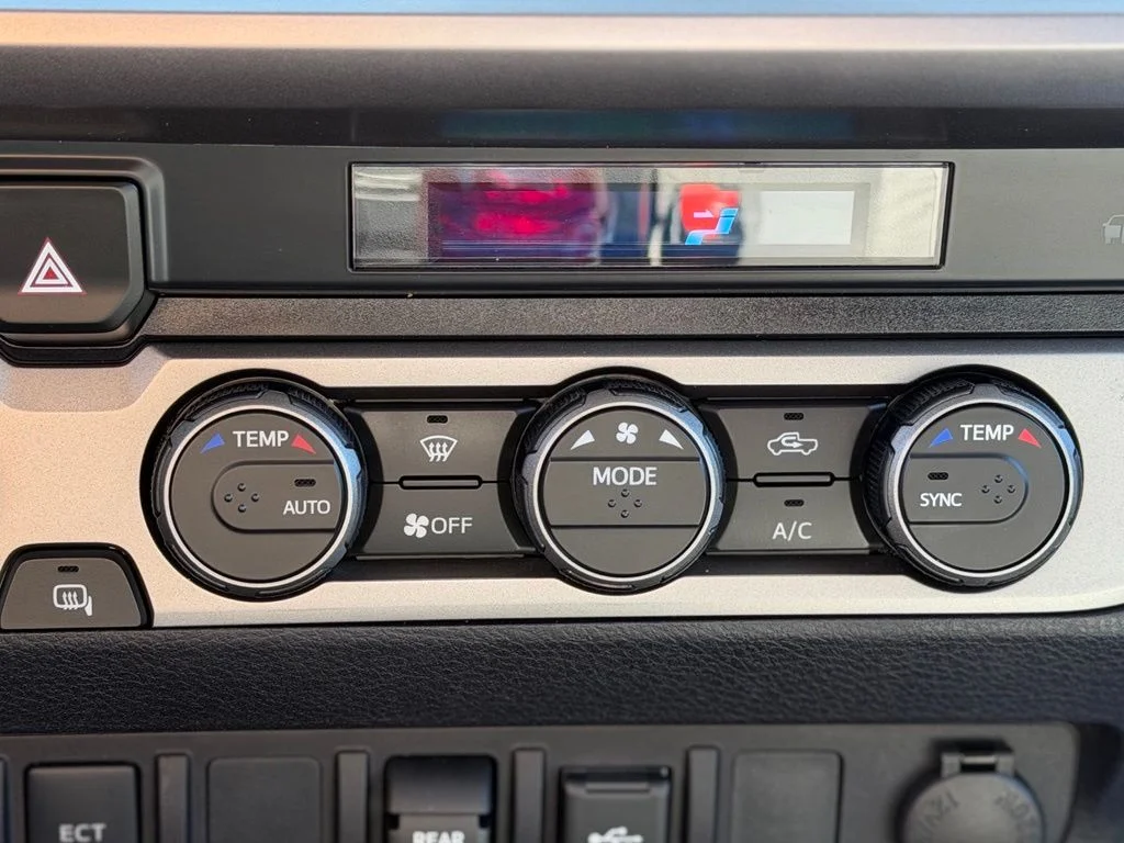 Used 2022 Black Toyota SR5 image 14