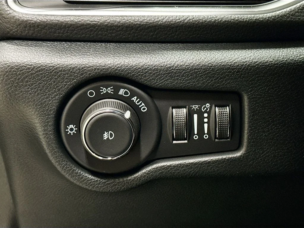 2026 Chrysler Pacifica Limited - Photo 45