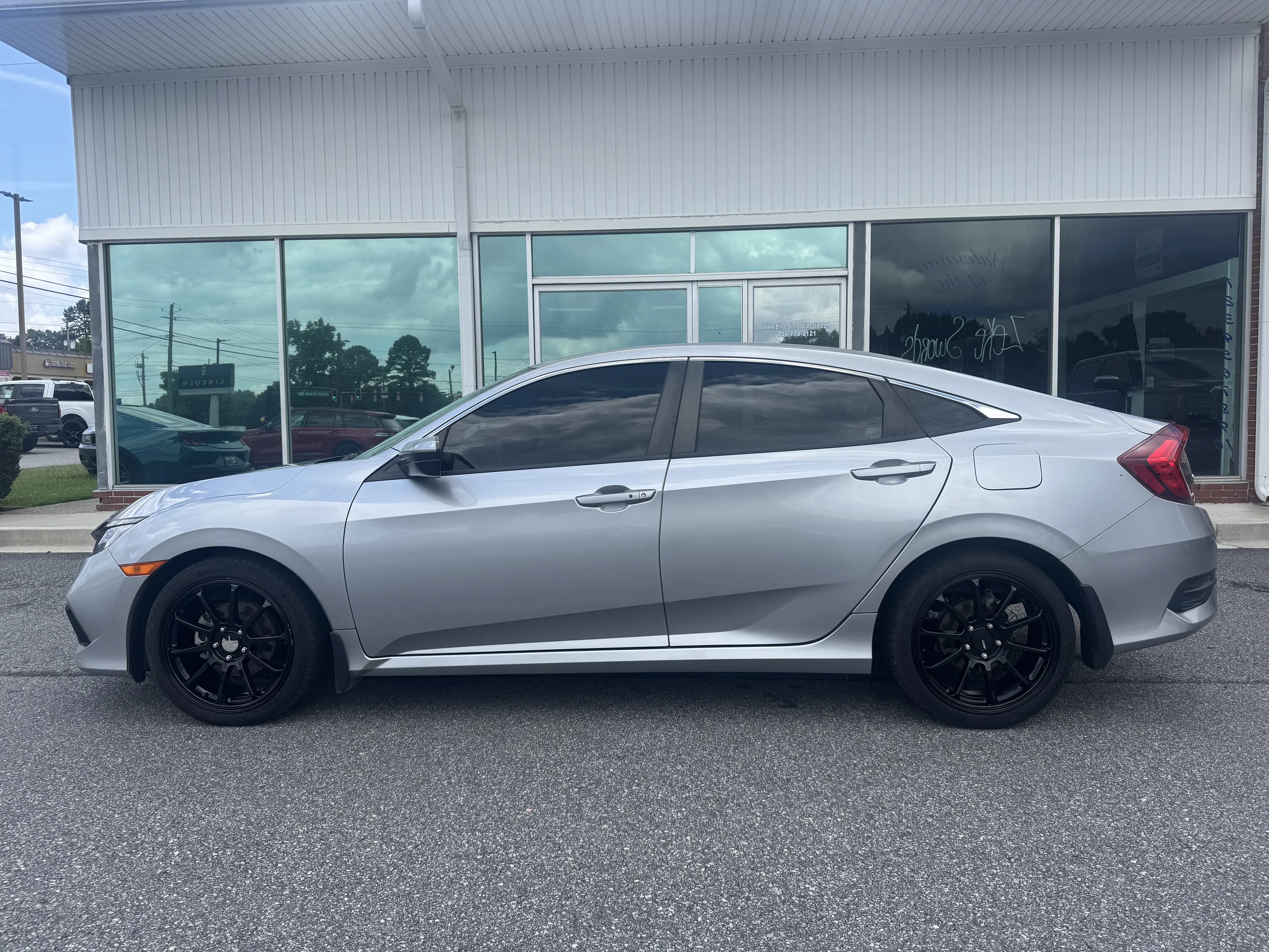 Used 2021 Lunar Silver Metallic Honda Sport image 1