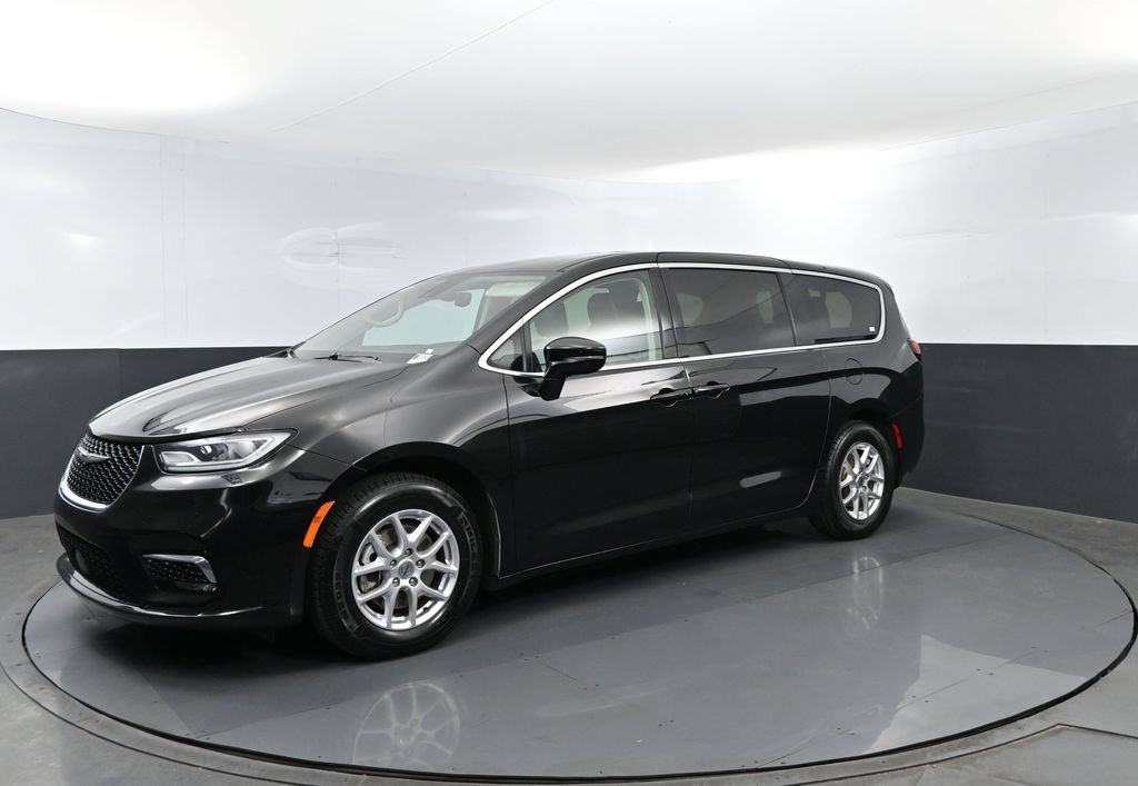 2024 Chrysler Pacifica