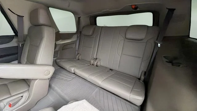 Used 2019 SUMMIT WHITE Chevrolet Premier image 33