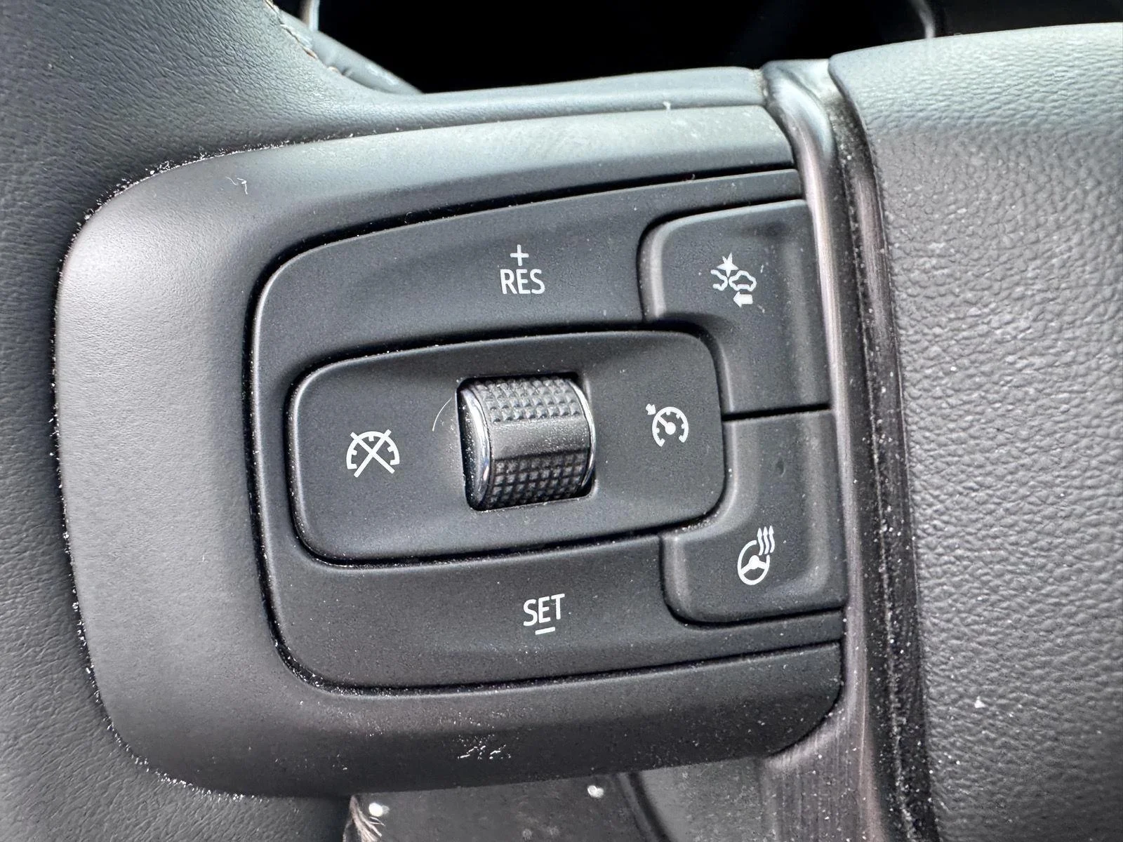 Used 2025 Onyx Black GMC AT4 image 15