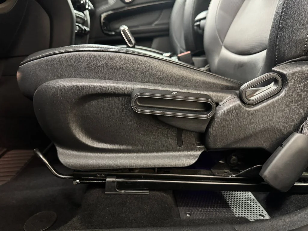 Used 2022 Gray MINI Base image 14