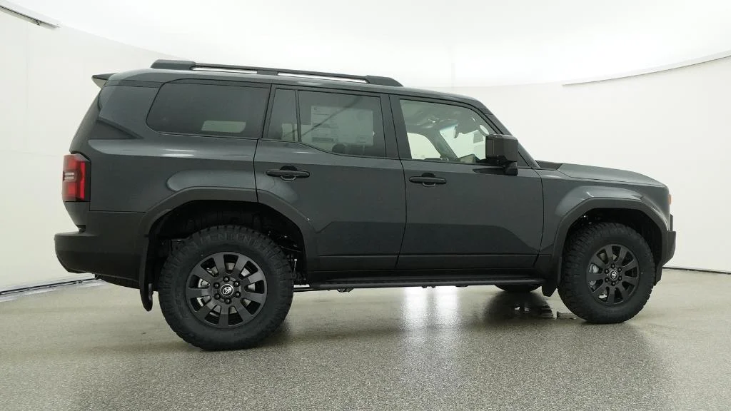 New 2027 Underground Toyota Land Cruiser image 33