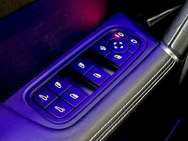 Used 2023 White Porsche Turbo image 20