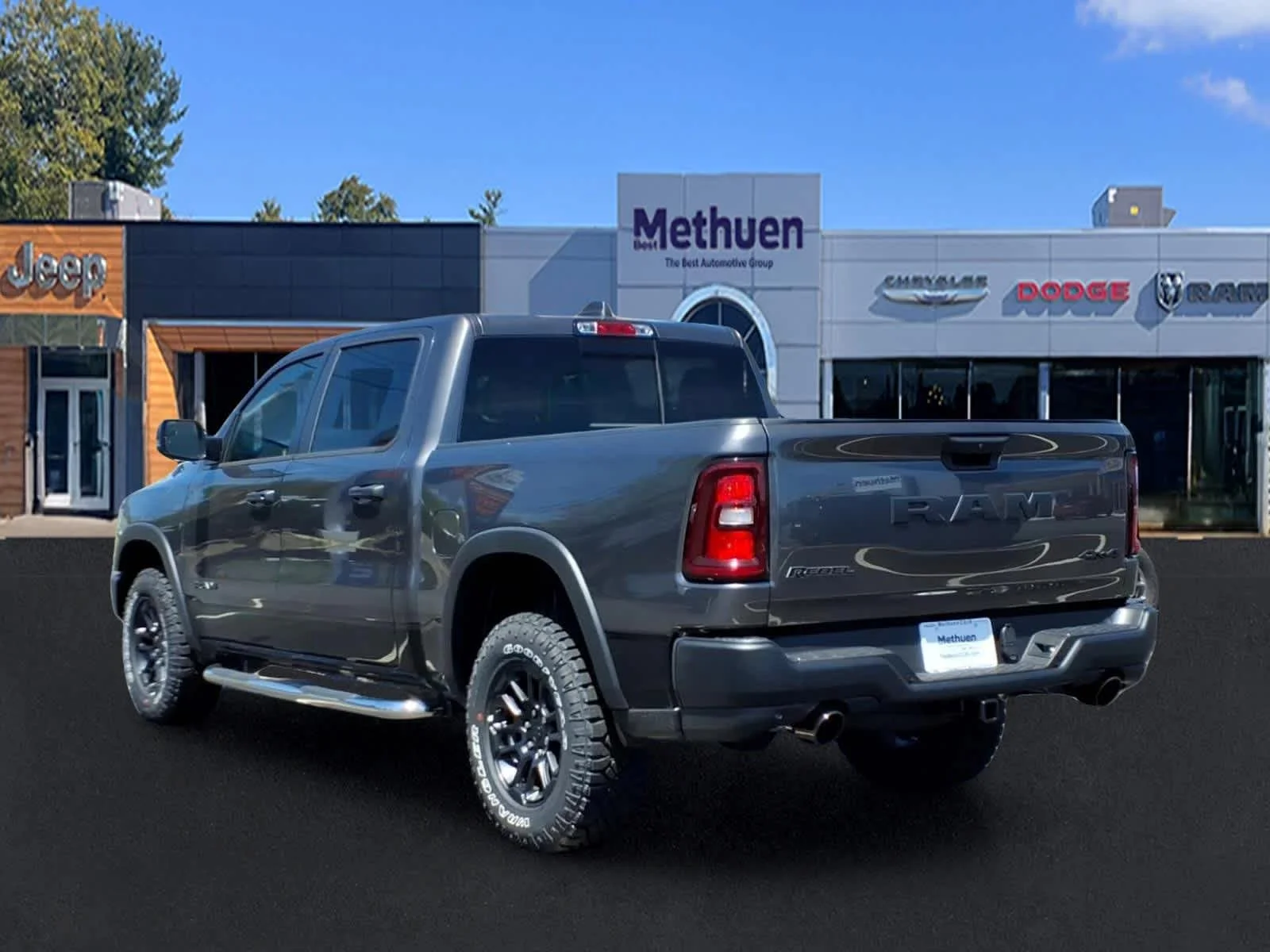 New 2026 Granite Crystal Metallic Clearcoat Ram Rebel image 4