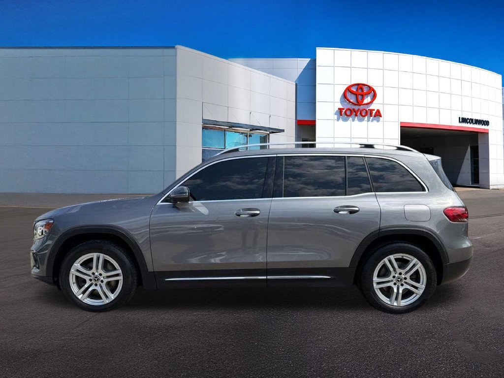 Used 2021 Silver Mercedes-Benz GLB 250 image 10