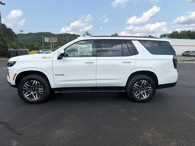 New 2026 Summit White Chevrolet Z71 image 10