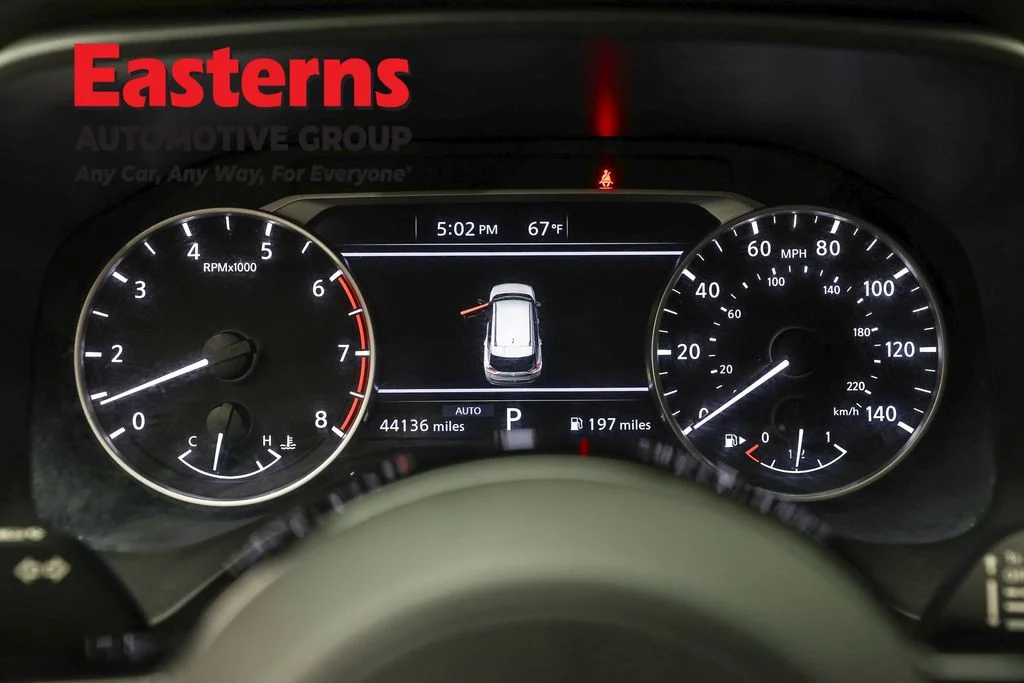 Used 2023 Gray Nissan SV image 17