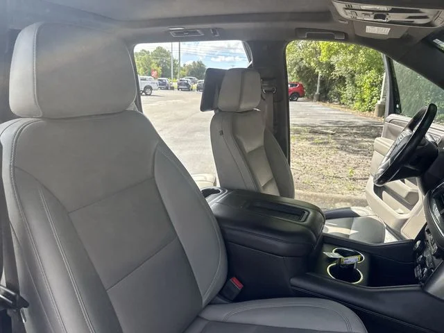 Used 2022 Beige Chevrolet Z71 image 10