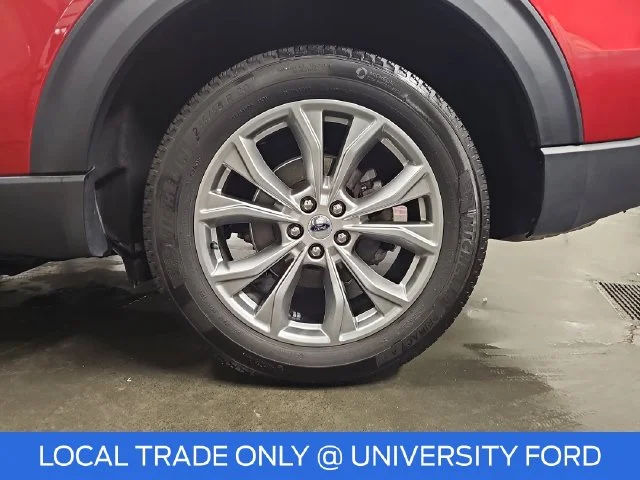 Used 2023 Red Ford Limited image 32