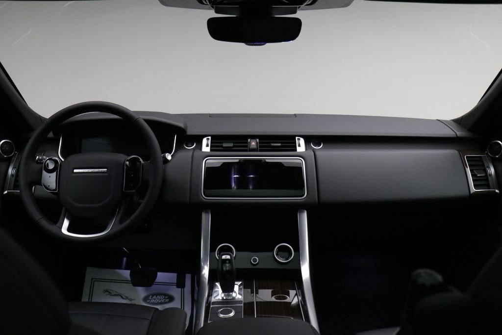 Used 2020  Land Rover HSE image 14