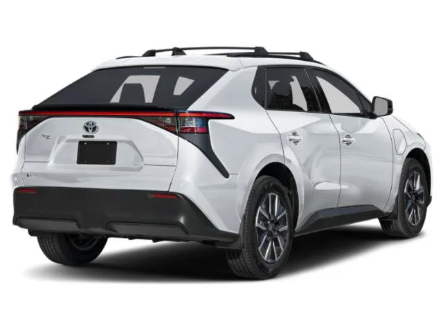 New 2026 Wind Chill Pearl Toyota XLE Plus image 2
