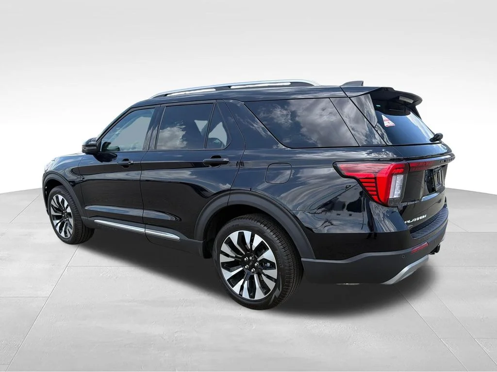 New 2026 Black Ford Platinum image 5
