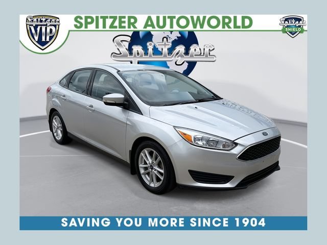 Used 2016  Ford SE image 1