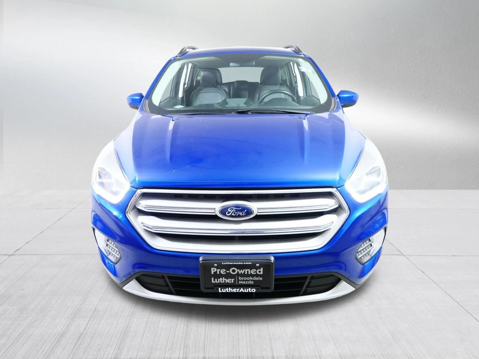 Used 2018 Ford Escape SEL with VIN 1FMCU9HD4JUB13355 for sale in Brooklyn Center, Minnesota