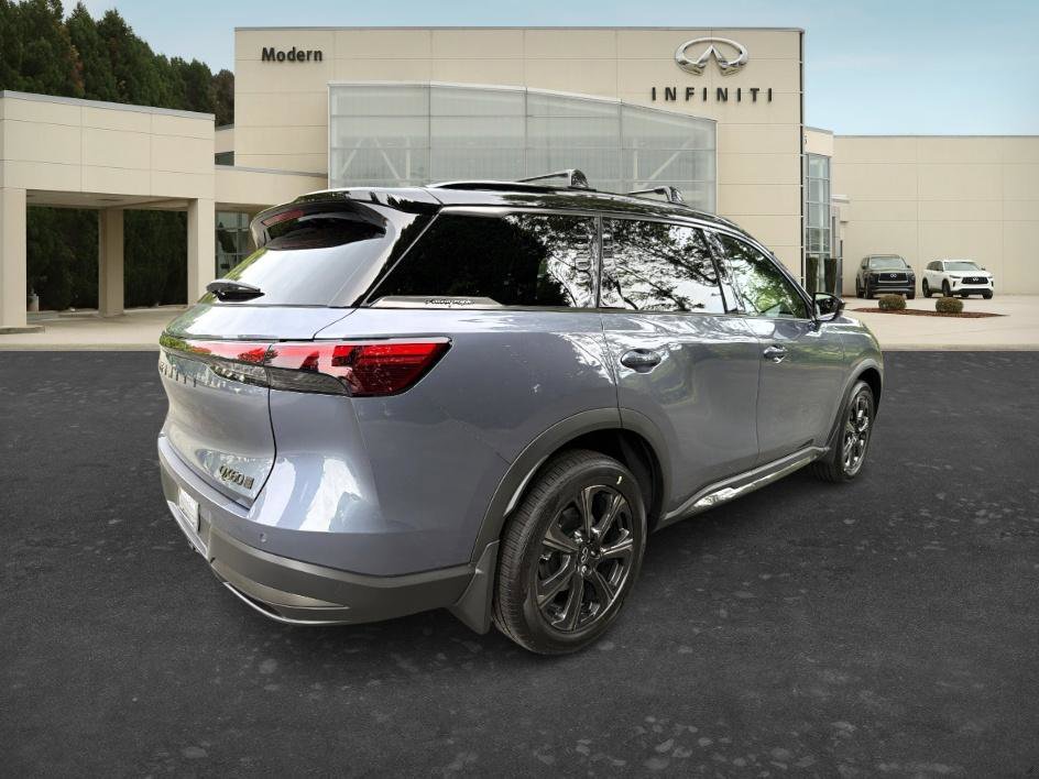 New 2027 2T MNBW BLUE INFINITI AUTOGRAPH image 5