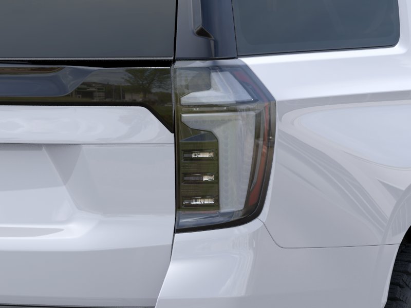 2026 Chevrolet Suburban Z71 - Photo 11