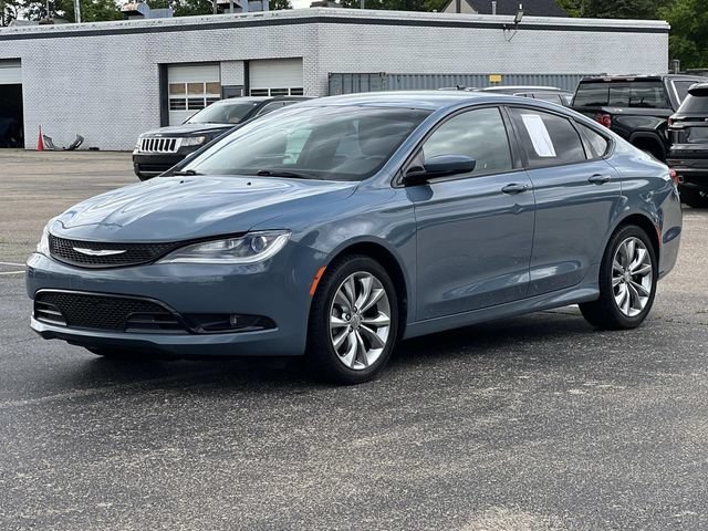 2015 Chrysler 200 S FWD photo