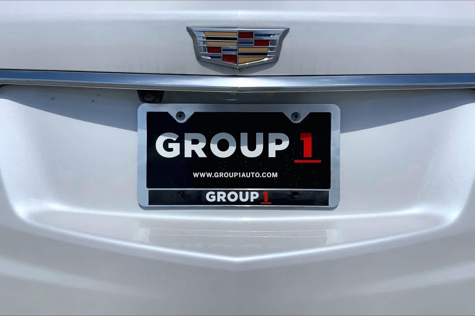 Used 2025 Crystal White Tricoat Cadillac FWD Luxury image 10