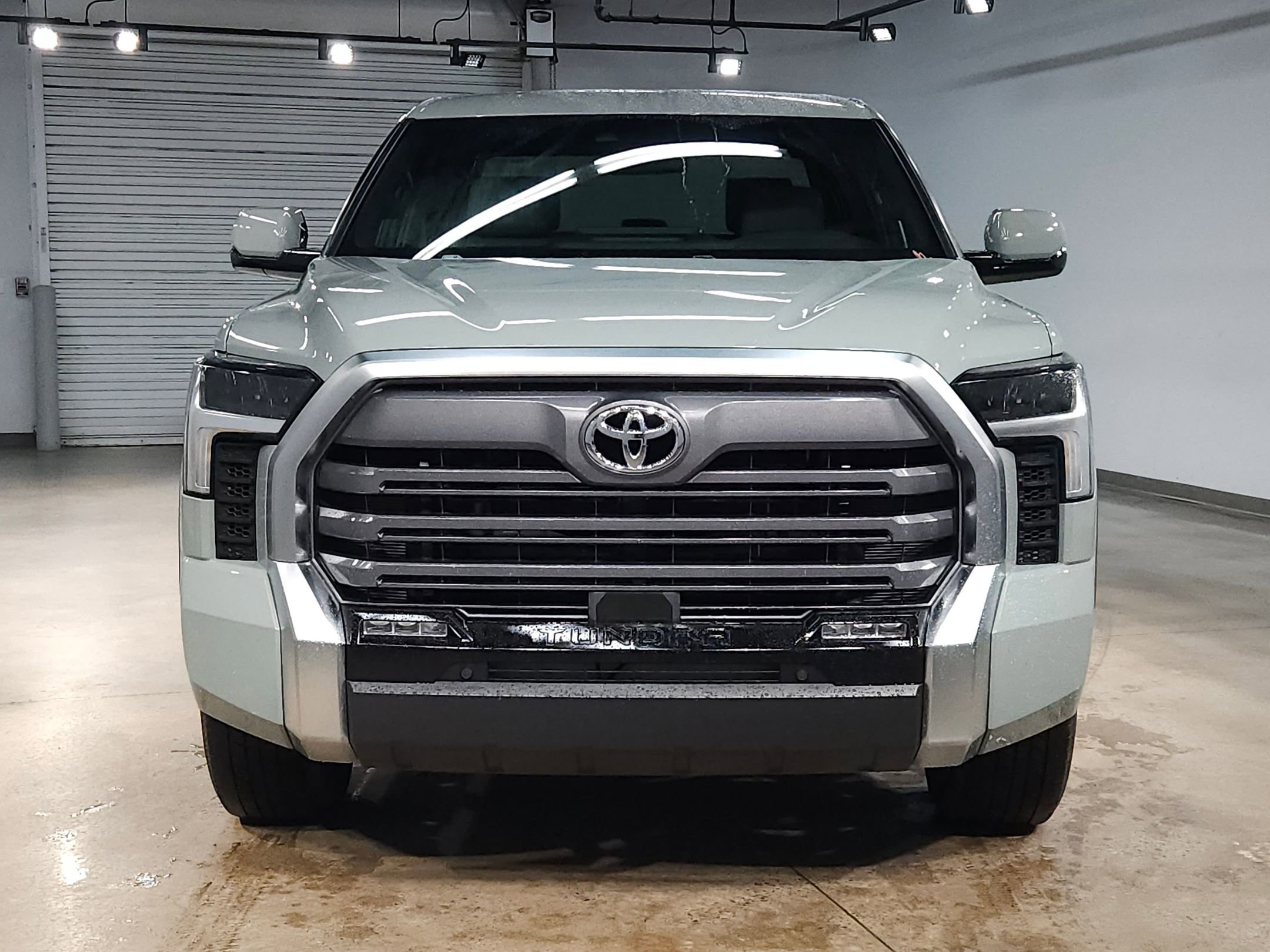 Used 2025 Toyota Tundra Limited with VIN 5TFJA5DB0SX276635 for sale in Little Rock