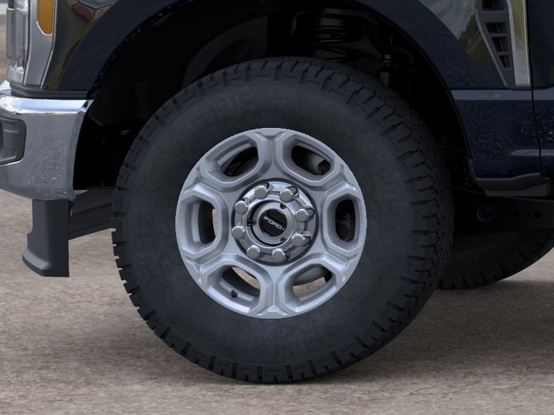 New 2026 Agate Black Metallic Ford XLT image 19