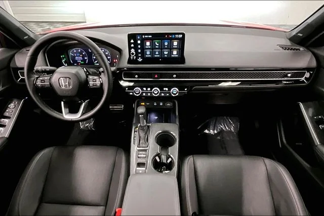 2025 Honda Civic Sport Touring - Photo 18