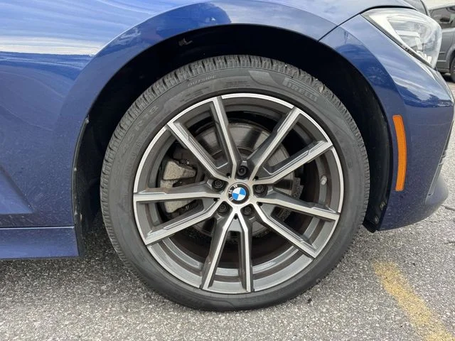 Used 2019 Blue BMW 330i xDrive image 10